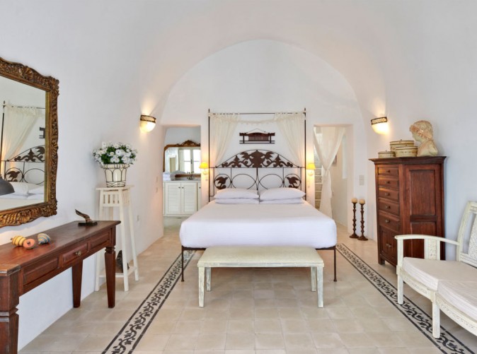 020_Finikia_Oia_Schoene Aussichten Touristik